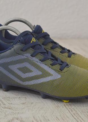 Umbro дитячі бутси футбольні оригінал 35 35.5 розмір