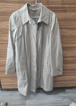 Плащ женский