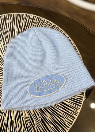 Шапка  дорогої фірми