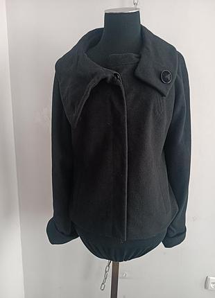 Шерстяное укороченное пальто reiss ,s , с воротником