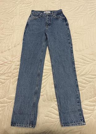 Жіночі прямі сині джинси розмір 32 zara
