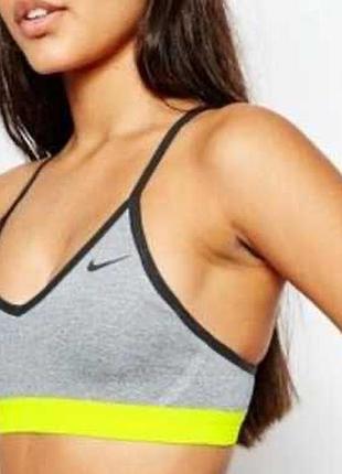 Спортивний топ nike pro indy, оригінал. розмір xs-s. сірий з неоном