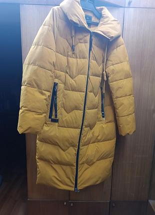 Зимний пуховик, нежно теплый цвет