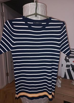 Трикотажна футболка zara