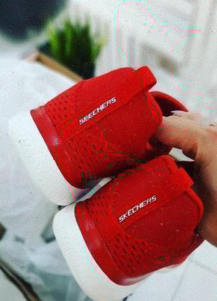 Кросівки для тренувань від американського бренда skechers3 фото