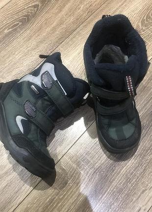 Зимові черевики