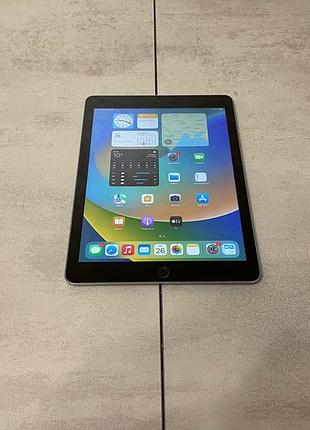 Планшет apple ipad a1822 mp2f2ll/a (5 gen., 2017), 9.7", apple a9, 2gb, 32gb, wi-fi