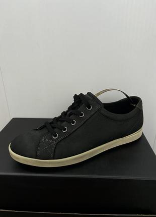 Ecco шкіряні кросівки 39