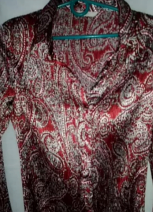 Блуза гофрированная бордово-серебристая от marks and spencer