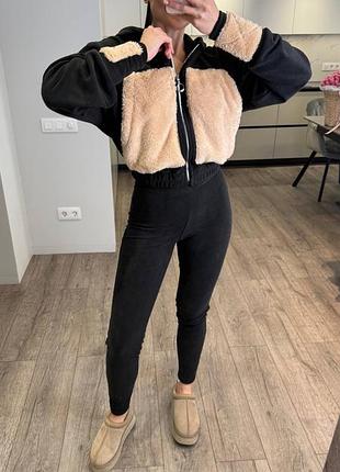 Теплый комфортный женский брючный костюм