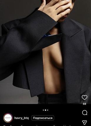 Вкорочений піджак українського бренду havri. купувала за 9800, віддам за 5000грн 2 рази одягнений. щільна італійська вовна з шовком!
