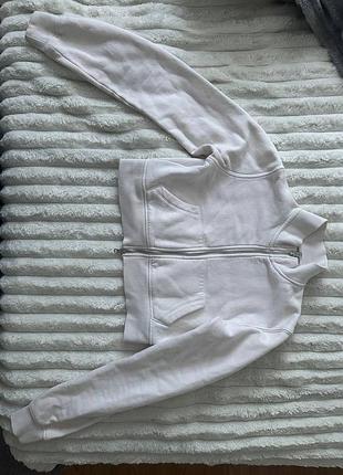 Продам одяг в хорошому стані!