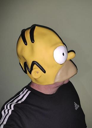 Фирменная латексная маска гомера симпсона.