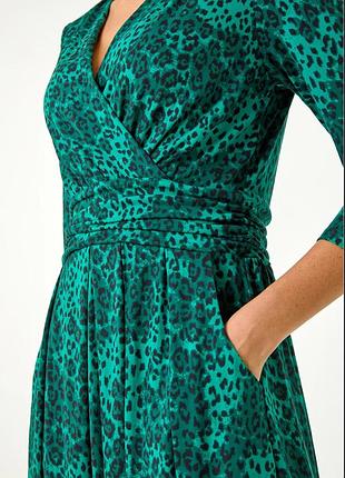 Плаття жіноче chapter london ,міді, зеленого кольору з леопардовим принтом, на запах, еластичне, з кишенями, розмір s.