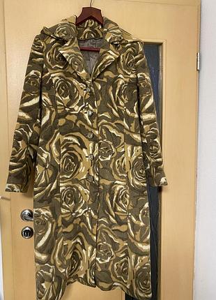 Пальто осенне-весеннее