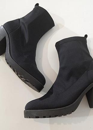 Head heels, ботинки - чулки, ботильоны. 3