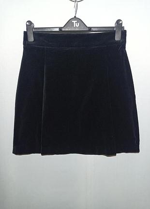 Мини юбка бархатная черная с двумя складками спереди размер m l недорого