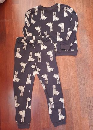 В наявності костюм h&m кофта і штани двонитка, без флісу зріст 134см 8/9 років