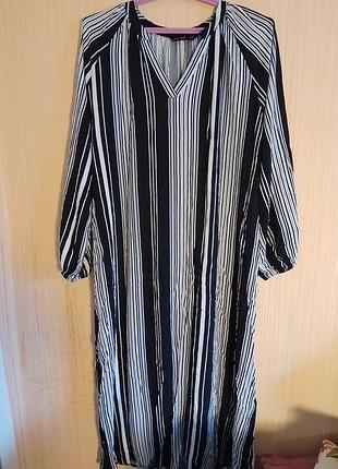 Сукня вільного крою