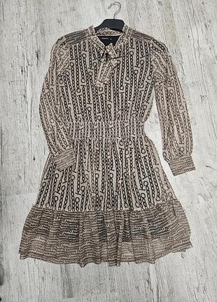 Платье reserved