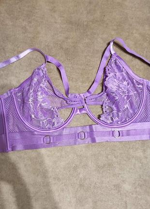 Бюстгальтер 80 д , hankeymoller