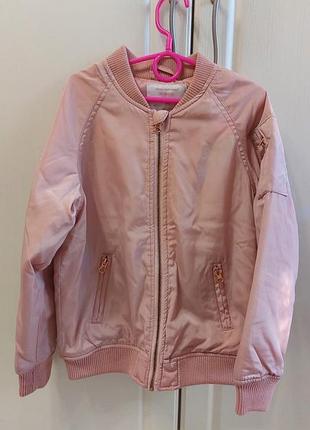 Бомбер на девочку, размер-140см