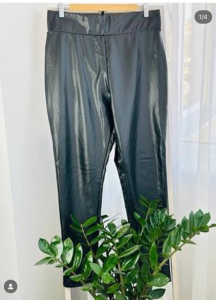 Європа🇪🇺фірмові штани з екошкіри, на флісі