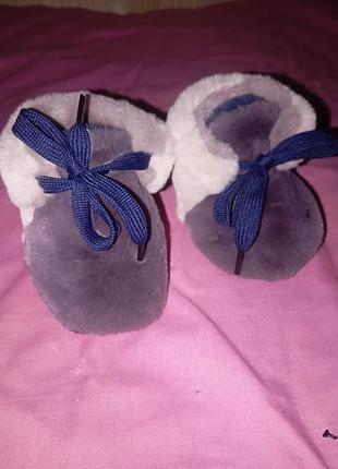 Теплые пинетки на новорожденных