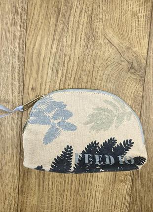 Clarins косметичка льняная стана идеальна