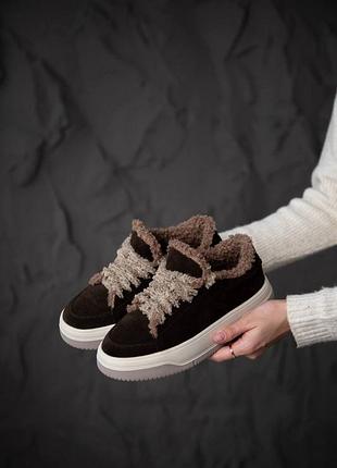 Кроссовки утепленные