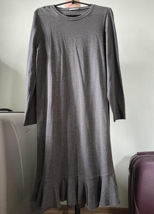 Сукня подовжена
