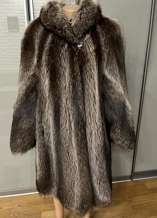 Шикарна дизайнерська шуба класу люкс швейцарського бренду victor goldfarb батал