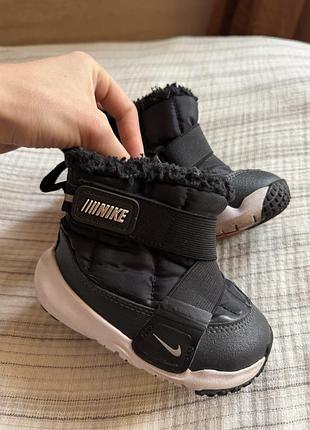 Черевики дитячі nike розмір 22