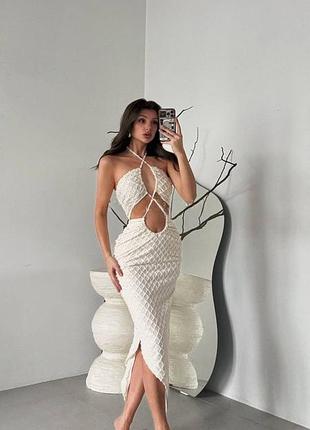 Асиметричное платье.