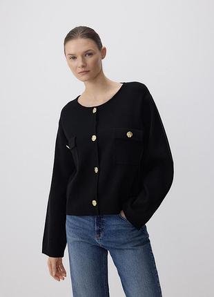 Кардиган на ґудзиках