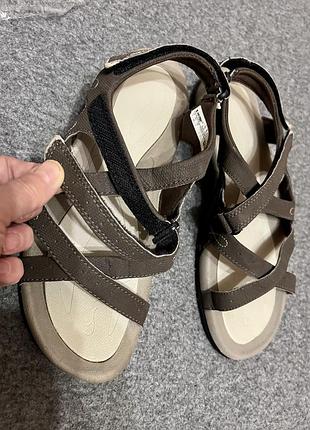 Нові літні босоніжки на широку ногу