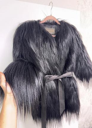 Натуральна чорна шуба з яка як