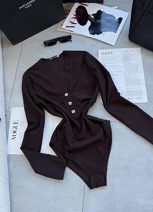 Стильний жіночий ангоровий боді в рубчик з довгим рукавом на ґудзиках та з гарним декольте