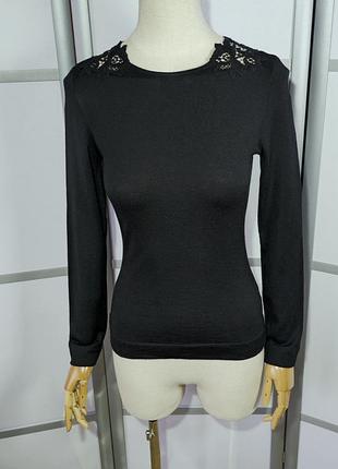 Hano швейцарский бренд роскошного белья, производство португалия 
черный лонгслив с кружевом шелк и шерсть