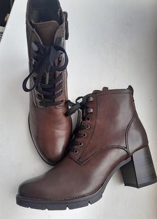 Ботинки 40р кожа tamaris
