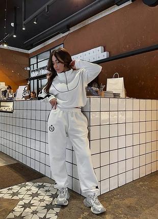 Костюм спортивний