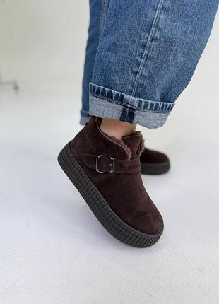 Зимові кросівки жіночі замшеві