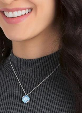 Ланцюжок з кулоном блакитний кристал swarovskii