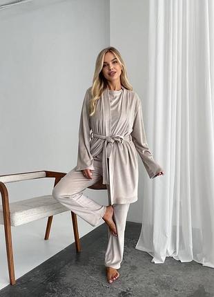 Жіноча велюрова піжама, домашній комплект трійка футболка, халат з поясом і штани