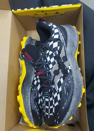 Кроссовки новые оригинал