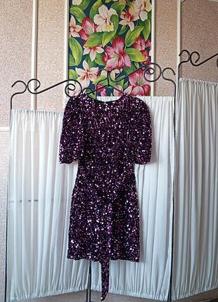 Красиве якісне плаття в паєтки з відкритою спинкою oasis.