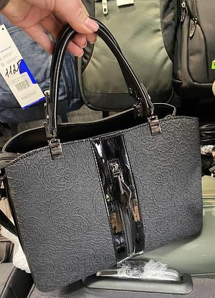 Жіноча сумка з еко шкіри.