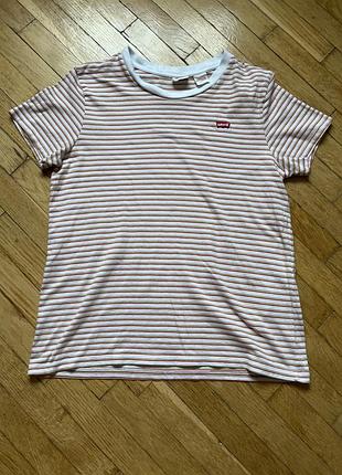 Футболка  levi’s