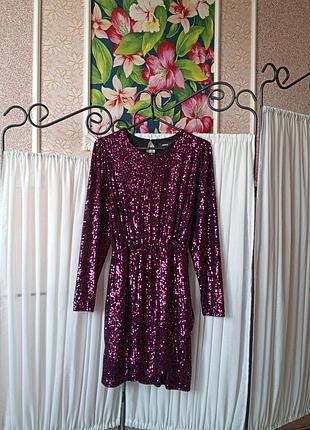 Красива плаття в паєтки zebra.