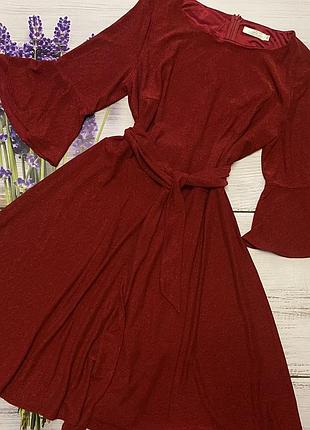 Нарядна жіноча сукня